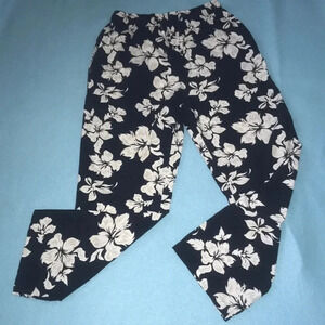 𝅺NO BOUNDARIES hibiscus print cotton lounge pants with pockets NEW size S